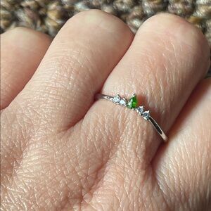NWT Dainty Natural Tsavorite Gemstone With CZ Accents Ring in 925 Silver Size 8